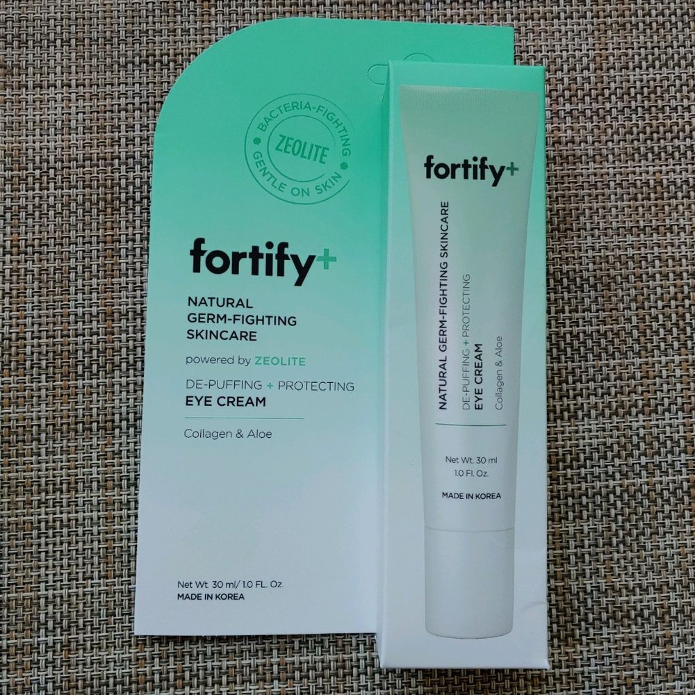 Fortify+Natural Germ-Fighting Skincare Depuffing + Protecting Eye Cream